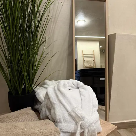 Panorama Luxury Нощувка със закуска (B & B) 4*